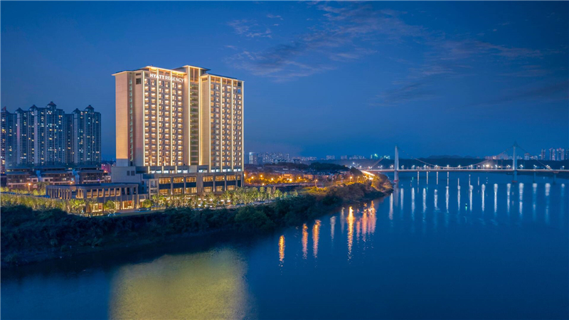 Hyatt-Regency-Zhuzhou-P048-Exterior-River-View.16x9 - 副本.jpg